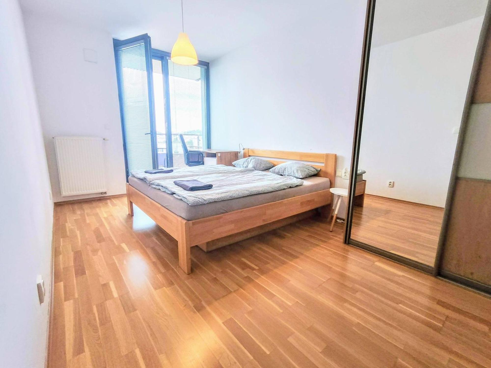 Mills - Free Parking - Balcony With City View - Close To Nivy Mall Bratislava Extérieur photo